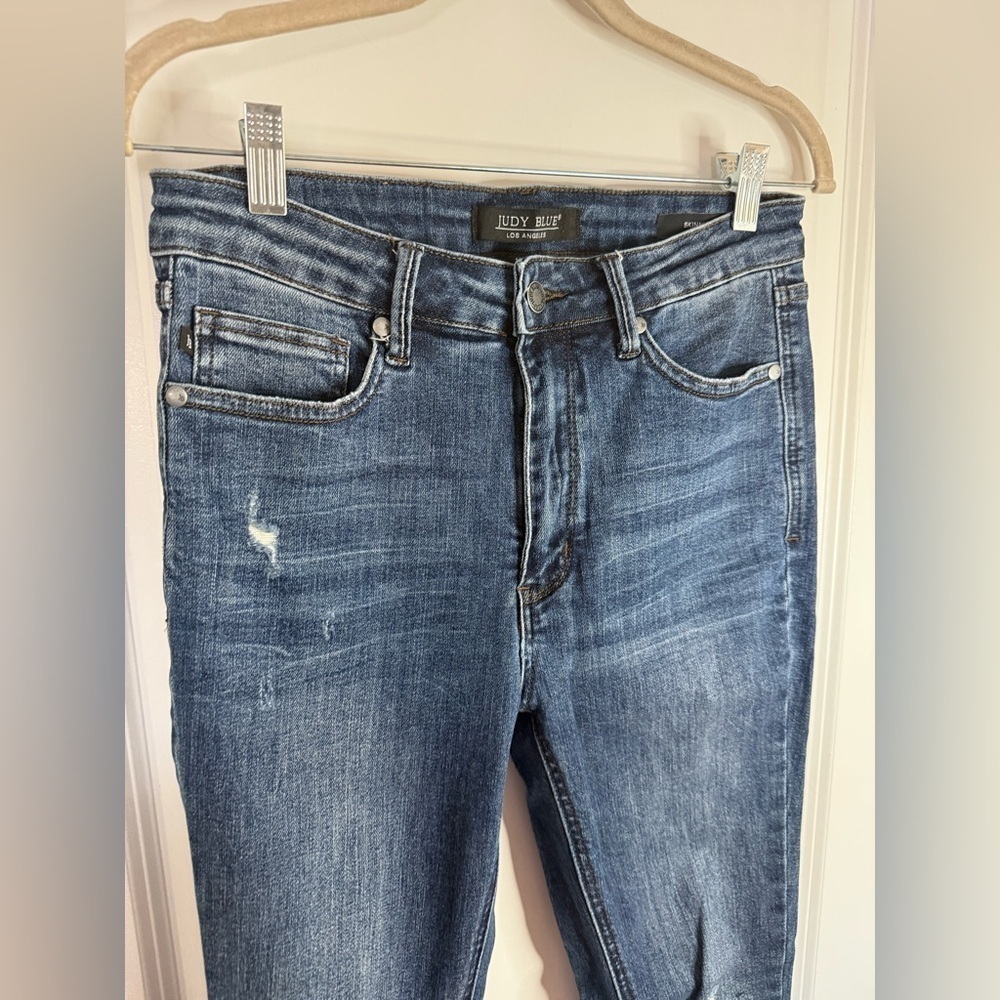 Judy Blue Women’s Loveland Midrise Tummy Control Distressed Skinny Jeans - Picture 3 of 9